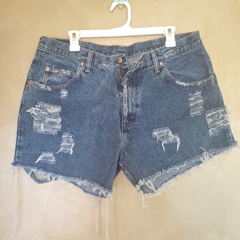 Final sale Wrangler cut off jean shorts